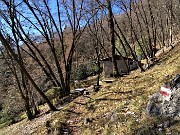 23 Proseguo in salita sul sent. 597
